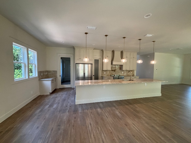 424 S 3rd St in Fernandina Beach, FL - Building Photo - Building Photo