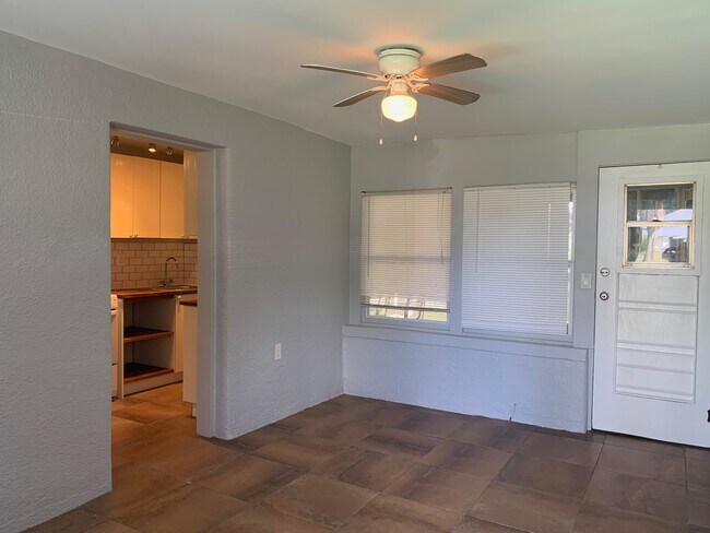 2228 2nd Ave E in Bradenton, FL - Building Photo - Building Photo