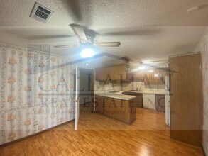 103 Shady Oak Dr in Sherwood, AR - Building Photo - Building Photo