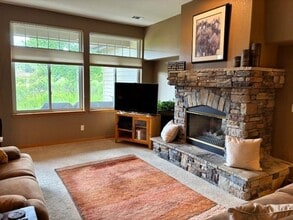 113 Allegra Ln in Silverthorne, CO - Building Photo - Building Photo