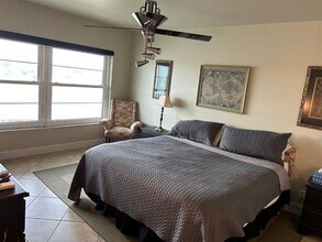 2801 N Palm Aire Dr, Unit 607 in Pompano Beach, FL - Building Photo - Building Photo