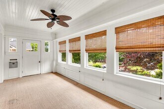 1016 Kentucky Ave NE in Atlanta, GA - Building Photo - Building Photo