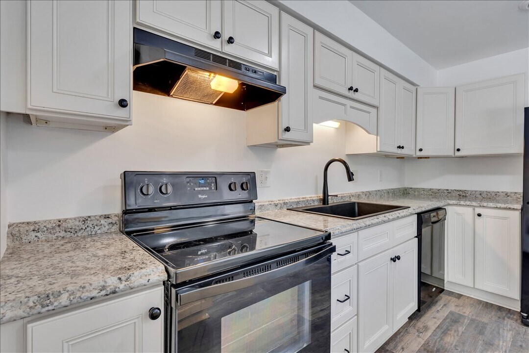 1802 Edmund Ave NE, Unit 1802 Edmund Ave in Roanoke, VA - Building Photo