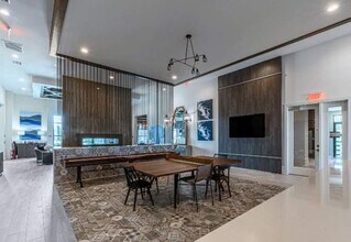 17401 W Lake Houston Pkwy in Humble, TX - Building Photo - Building Photo