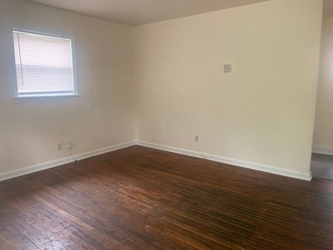 property at 3600 Simmons St