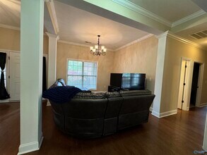 2203 Rosebrooke Dr SW in Huntsville, AL - Building Photo - Building Photo