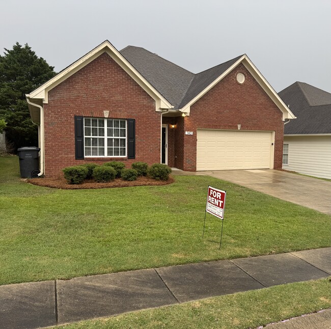 property at 140 Charlton Ln