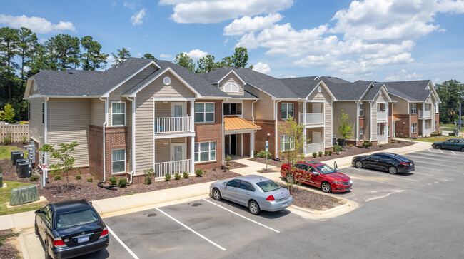 Hoke Loop Commons in Fayetteville, NC - Building Photo - Building Photo