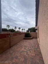 9304 Long Grove Ave in Las Vegas, NV - Building Photo - Building Photo