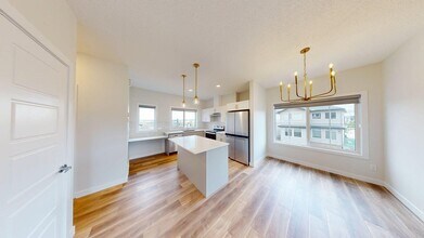 2610-159 159 St SW in Edmonton, AB - Building Photo - Building Photo