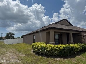 1475 Fuji Dr in Melbourne, FL - Building Photo - Building Photo