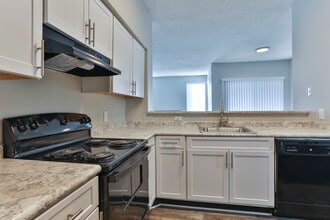 Reserve at River Walk in Columbia, SC - Building Photo - Interior Photo