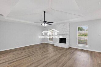 2404 Glenbrook Meadows Dr in Garland, TX - Building Photo - Building Photo