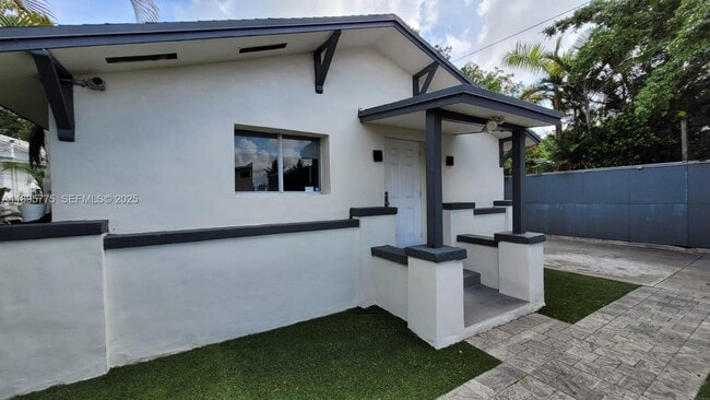 property at 228 NW 35th St