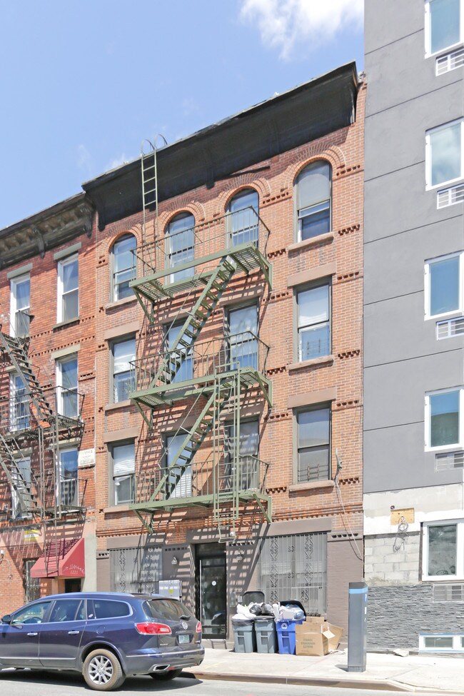 1223 Atlantic Avenue in Brooklyn, NY - Building Photo - Building Photo
