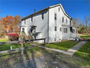 17 Ribbecke Hill Rd in Pine Bush, NY - Building Photo - Building Photo