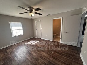 3211 Julia Ct in Lakeland, FL - Building Photo - Building Photo