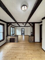 5 Alcott St, Unit 2 in Boston, MA - Building Photo