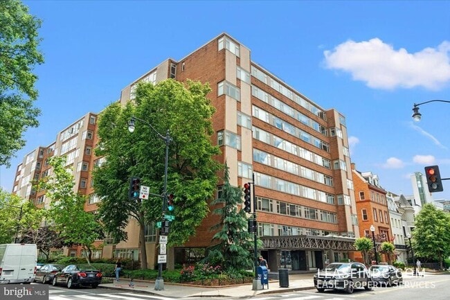 property at 1545 18th St NW