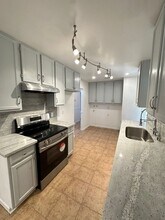 3416 Cardamon Dr in Bakersfield, CA - Building Photo - Building Photo