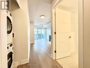 2525 Bathurst St in Toronto, ON - Building Photo - Building Photo