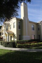 114 SW Peacock Blvd, Unit 114 SW Peacock Blvd #101 in Port St. Lucie, FL - Building Photo