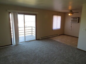 2304 Ashland Dr in Morris, IL - Building Photo - Building Photo