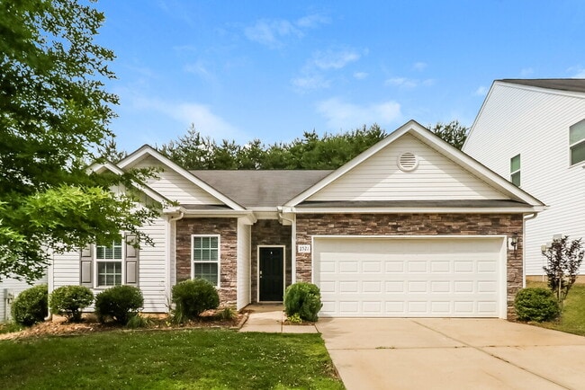 property at 2521 Meadow Crossing Dr