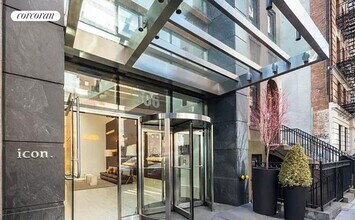 306 W 48th St in New York, NY - Building Photo - Building Photo