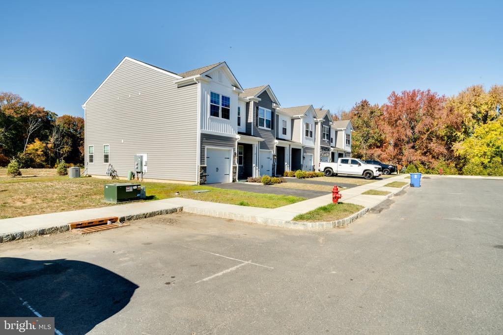 69 Nelsons Wy in Mount Holly, NJ - Building Photo