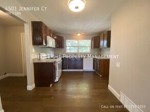 4501 Jennifer Ct in Fort Worth, TX - Building Photo - Building Photo