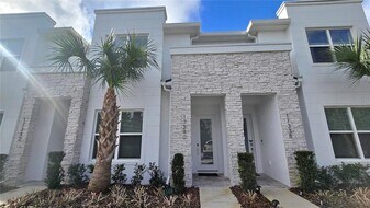 17340 Blessing Dr in Clermont, FL - Building Photo