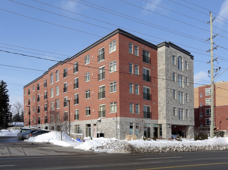 My Owen Place in Waterloo, ON - Building Photo