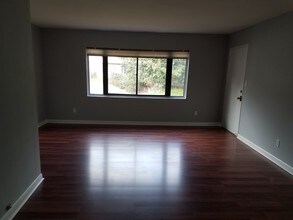 104 Ardmore Pl NW, Unit 4 in Atlanta, GA - Building Photo - Building Photo