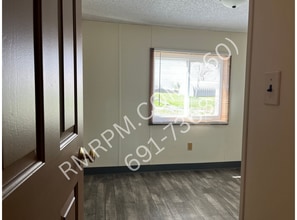 2065 E Lakeside Dr in Decatur, IN - Building Photo - Building Photo