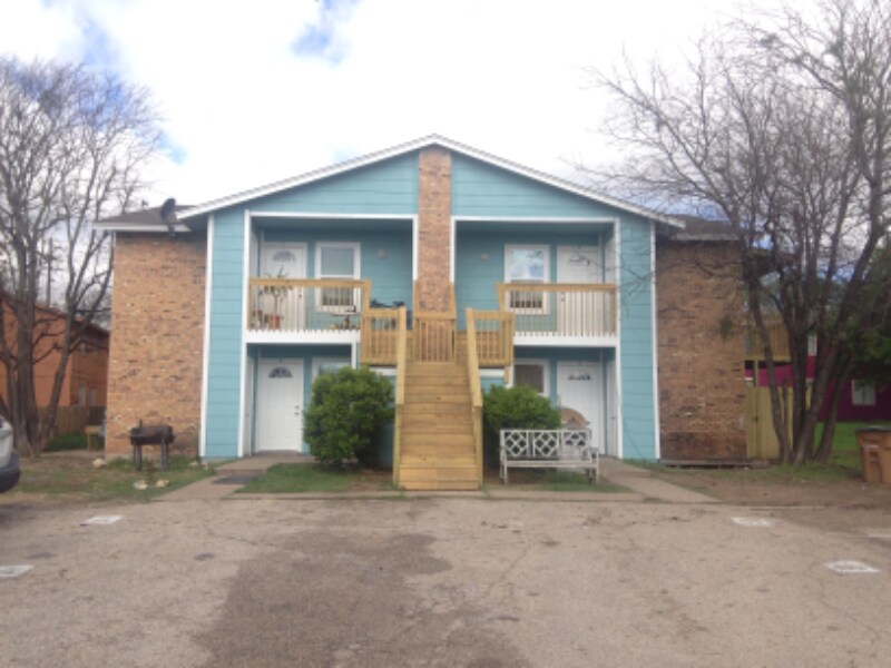 4904 Merritt Dr in Austin, TX - Building Photo