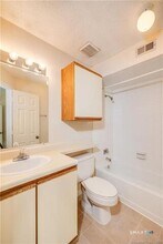 92 Carriage Crossing Ln in Middletown, CT - Building Photo - Building Photo