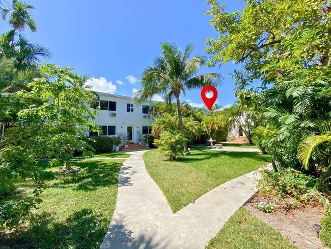 property at 10072 E Bay Harbor Dr