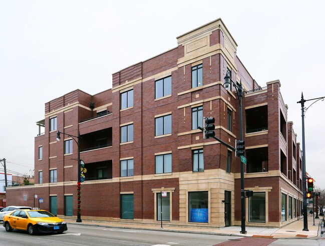 4808-4810 N Clark St in Chicago, IL - Building Photo - Building Photo