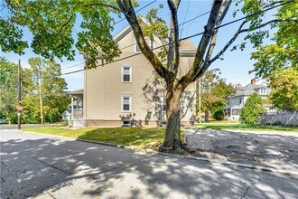 311 Highland Ave in Providence, RI - Building Photo - Building Photo