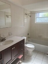 2524 Congress St-Unit -6 in Ft. Myers, FL - Building Photo - Building Photo