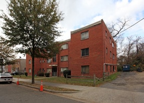 610 57th St NE in Washington, DC - Building Photo