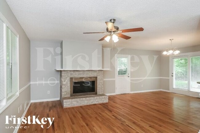 860 Green Forest Dr in Smyrna, GA - Building Photo - Building Photo