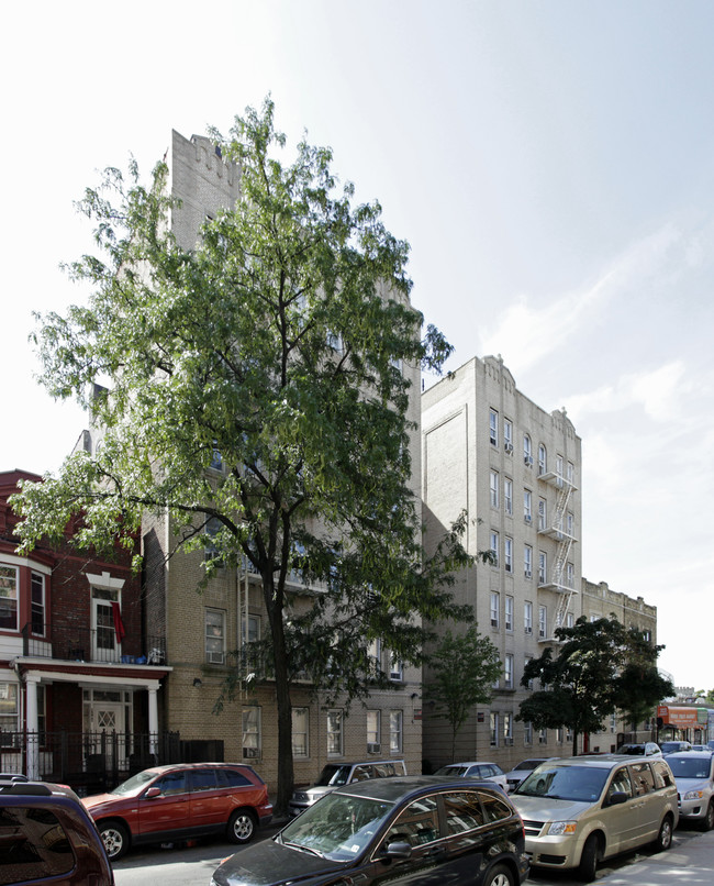 3136 Perry Ave in Bronx, NY - Building Photo - Building Photo