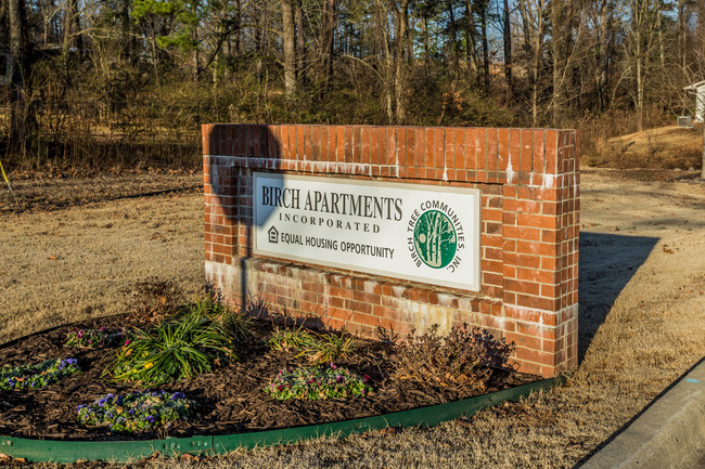 Birch Apartments in Benton, AR - Foto de edificio - Building Photo