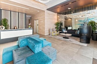 222 West Ave, Unit 1306 in Austin, TX - Building Photo - Building Photo