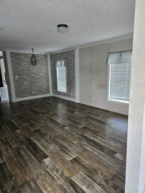 7230 4th St N in St. Petersburg, FL - Building Photo