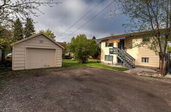 2016 S 13th St W, Unit 2016 #2 Upstairs in Missoula, MT - Foto de edificio - Building Photo