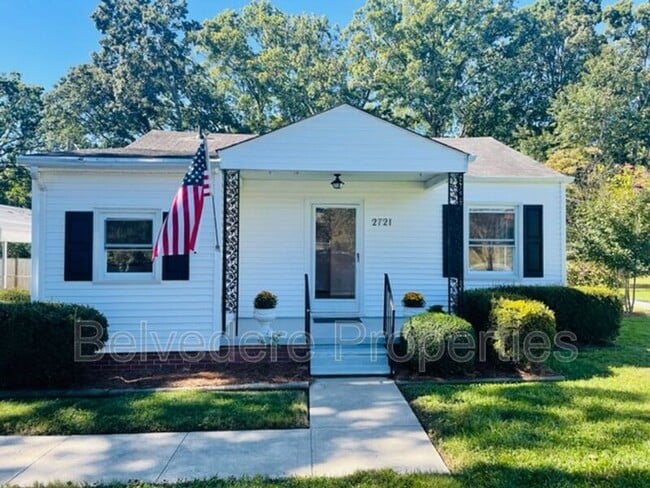 2721 Stratford Dr in Greensboro, NC - Building Photo - Building Photo