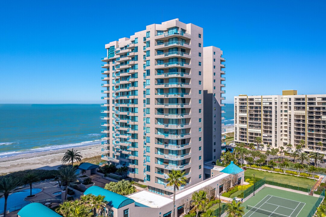 Ultimar One in Clearwater, FL - Building Photo